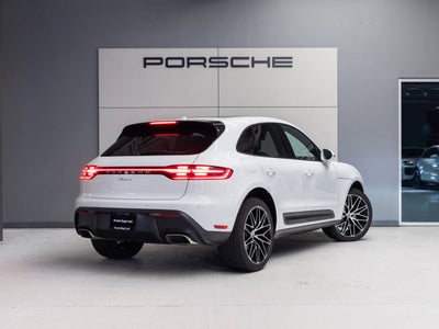 2026 Porsche Macan Macan