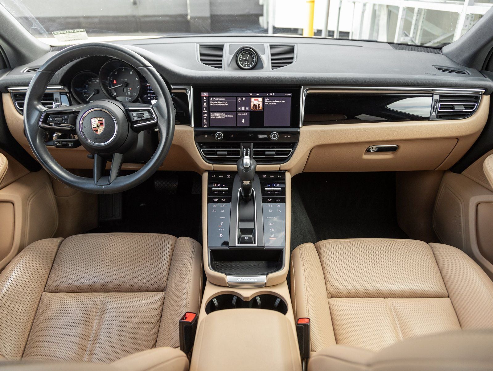 2023 Porsche Macan Macan (MY23)