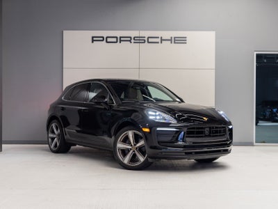 2023 Porsche Macan Macan (MY23)