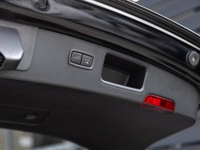 2023 Porsche Macan Macan (MY23)