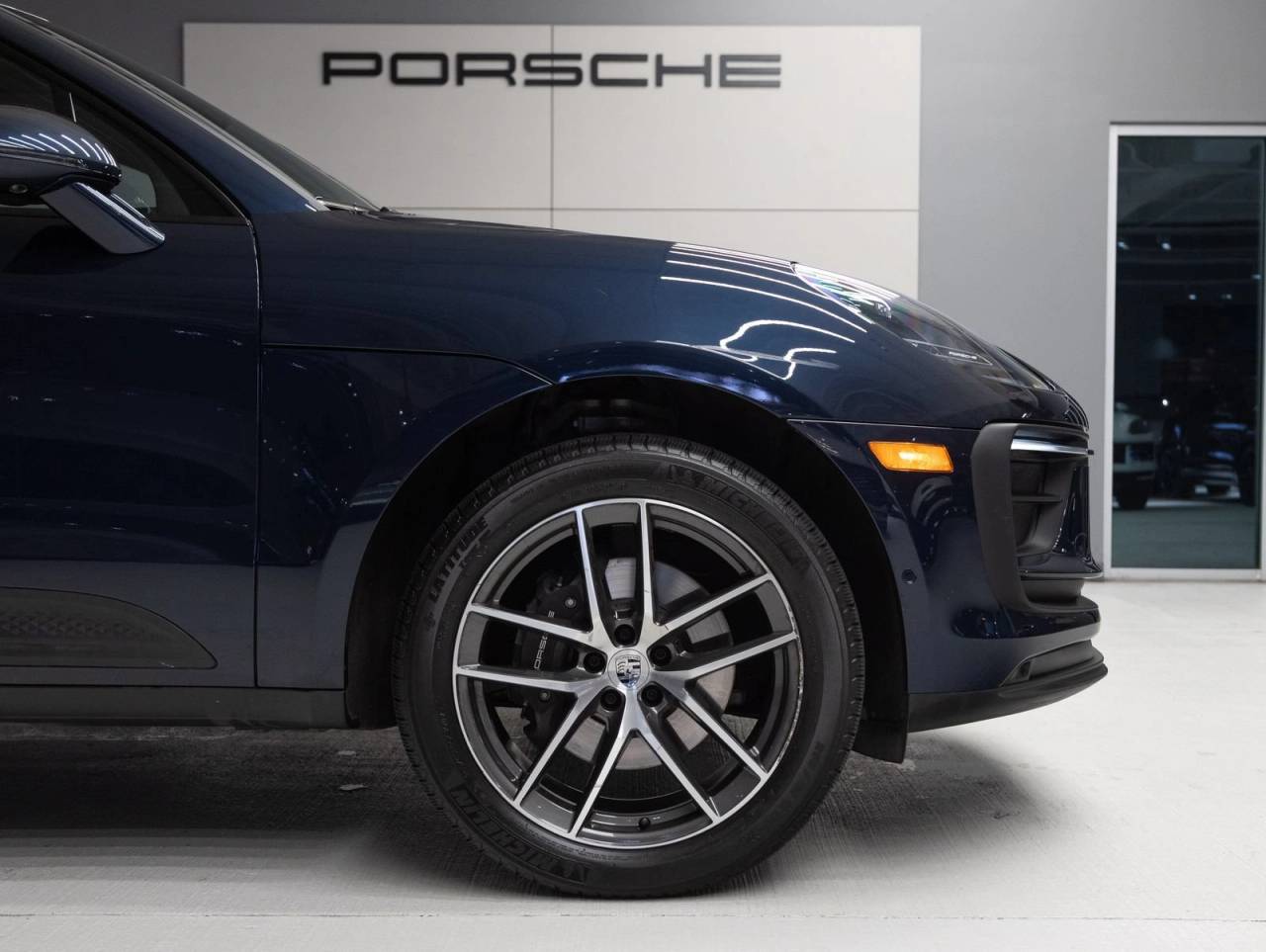 2023 Porsche Macan Macan (MY23)