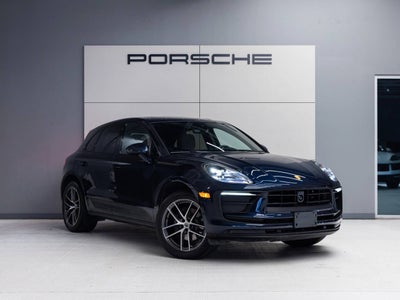 2023 Porsche Macan Macan (MY23)