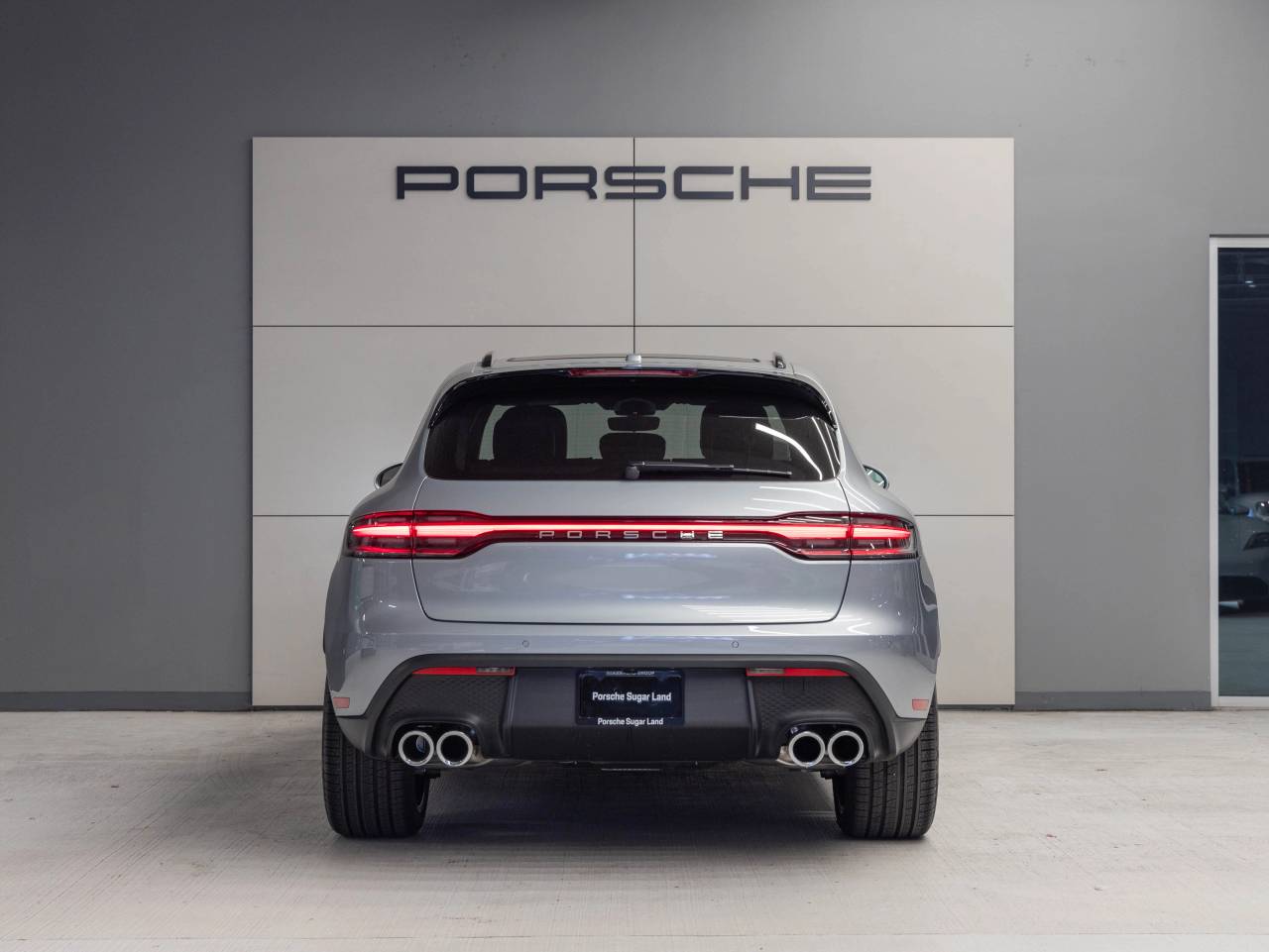 2026 Porsche Macan Macan