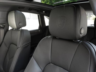 2026 Porsche Macan T
