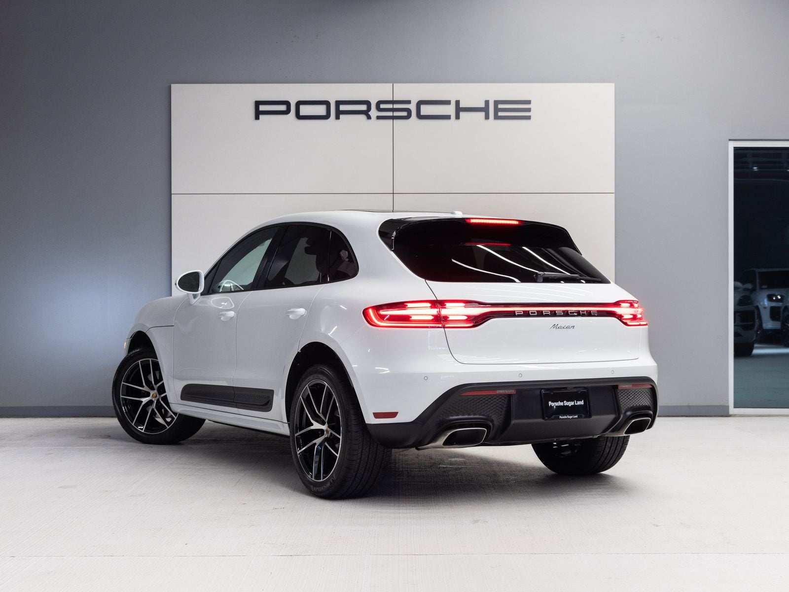 2026 Porsche Macan Macan