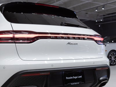 2026 Porsche Macan Macan