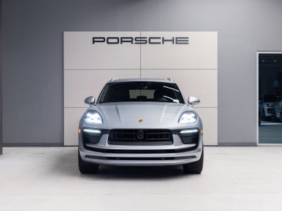 2024 Porsche Macan Macan (MY24)