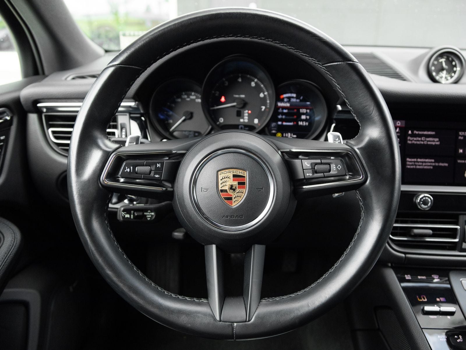 2024 Porsche Macan Macan (MY24)
