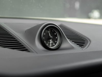 2024 Porsche Macan Macan (MY24)