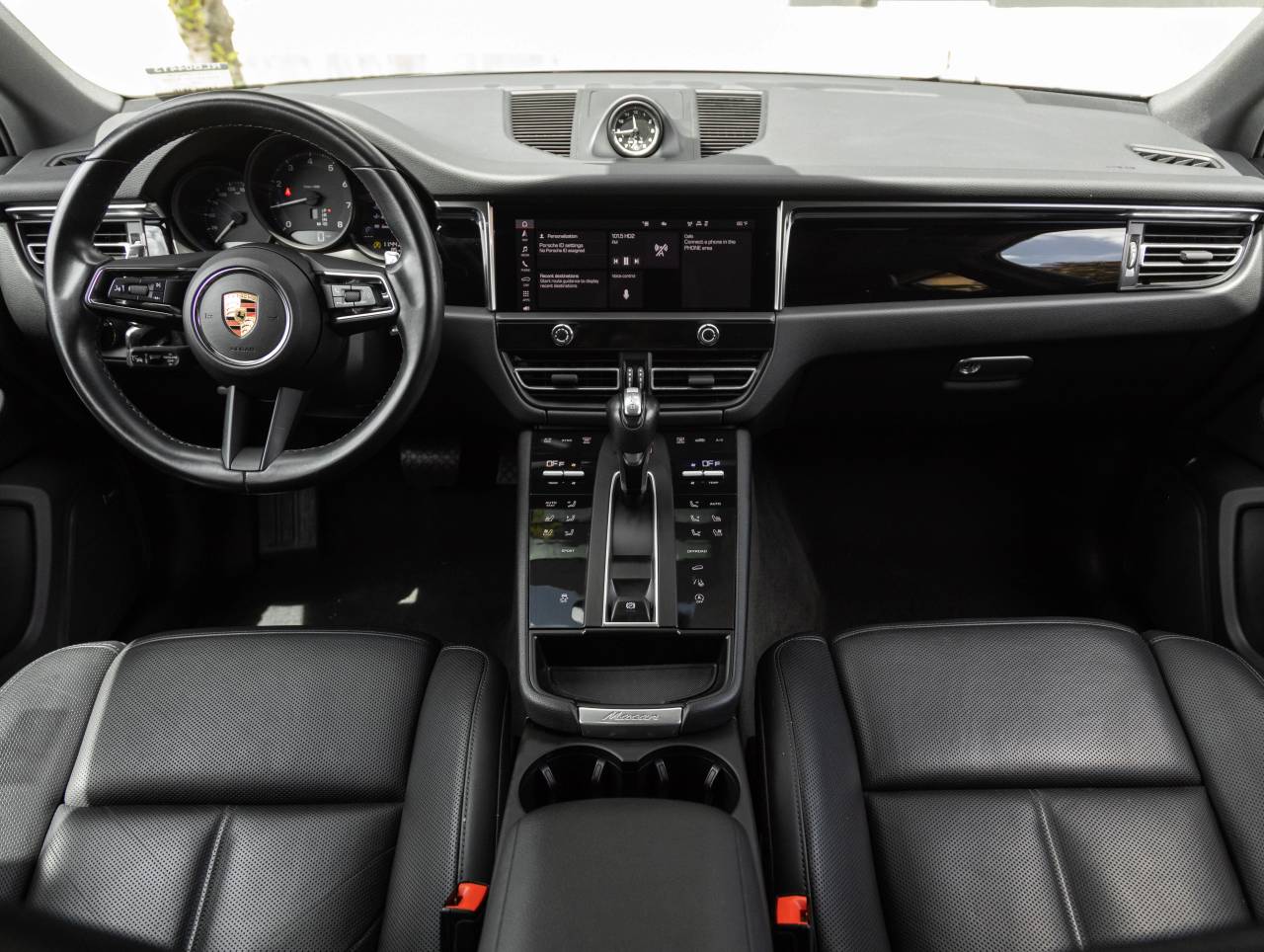 2024 Porsche Macan Macan (MY24)