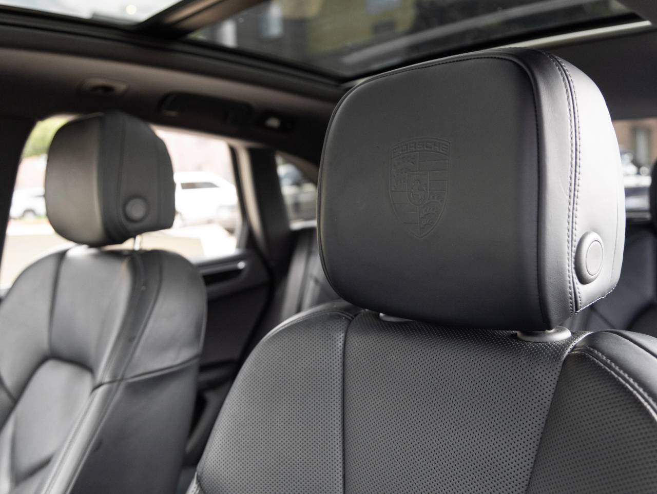 2024 Porsche Macan Macan (MY24)