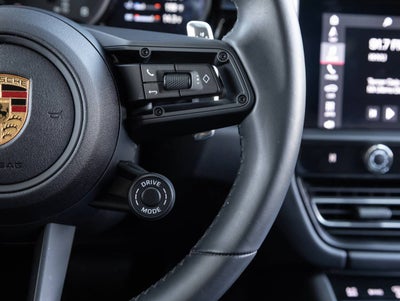 2024 Porsche Macan T