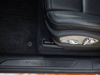 2024 Porsche Macan T
