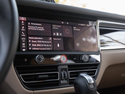 2025 Porsche Macan Macan