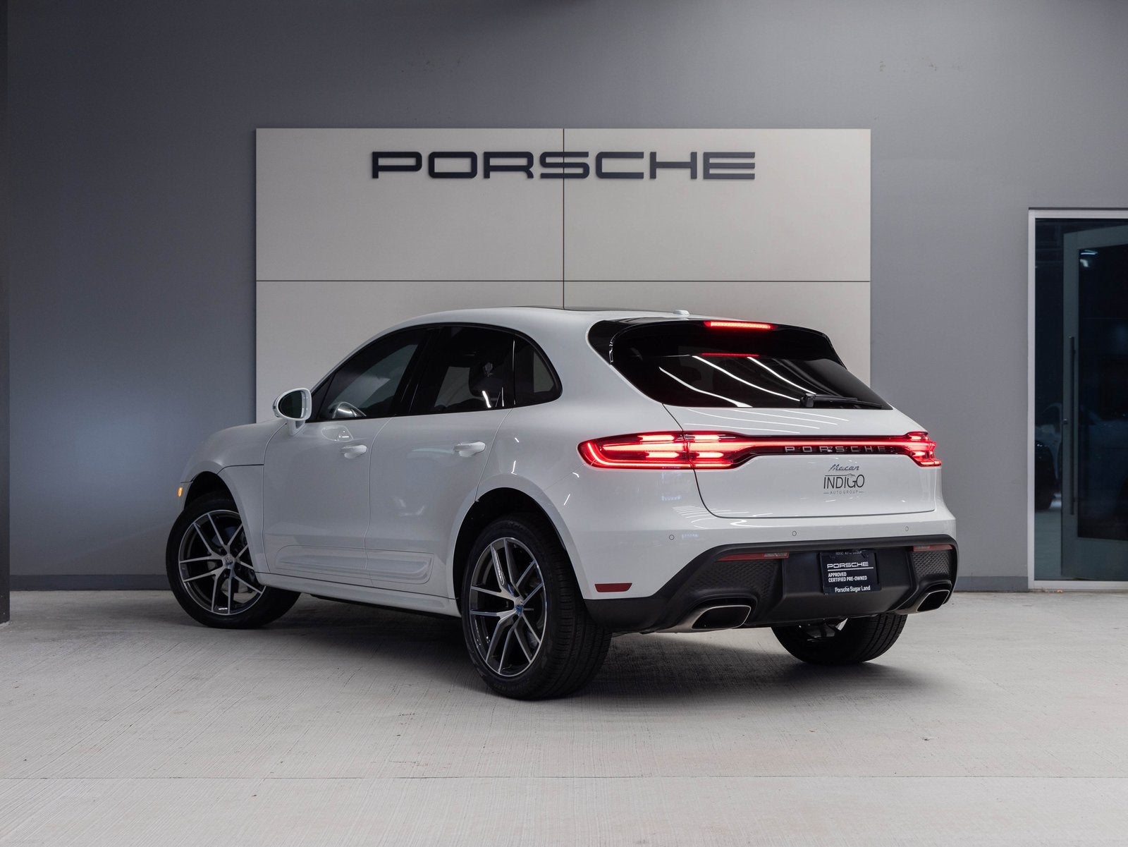 2025 Porsche Macan Macan