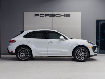 2025 Porsche Macan Macan