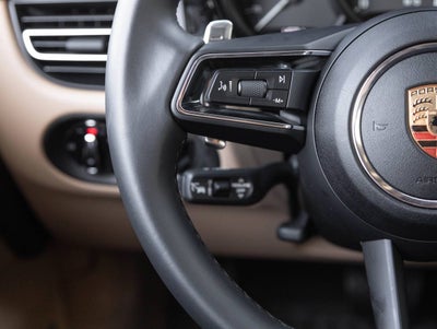 2025 Porsche Macan Macan