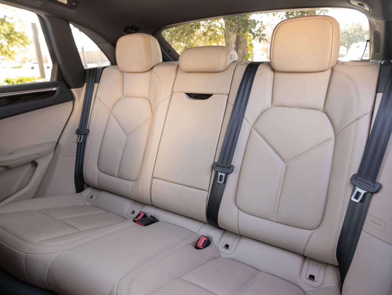 2025 Porsche Macan Macan