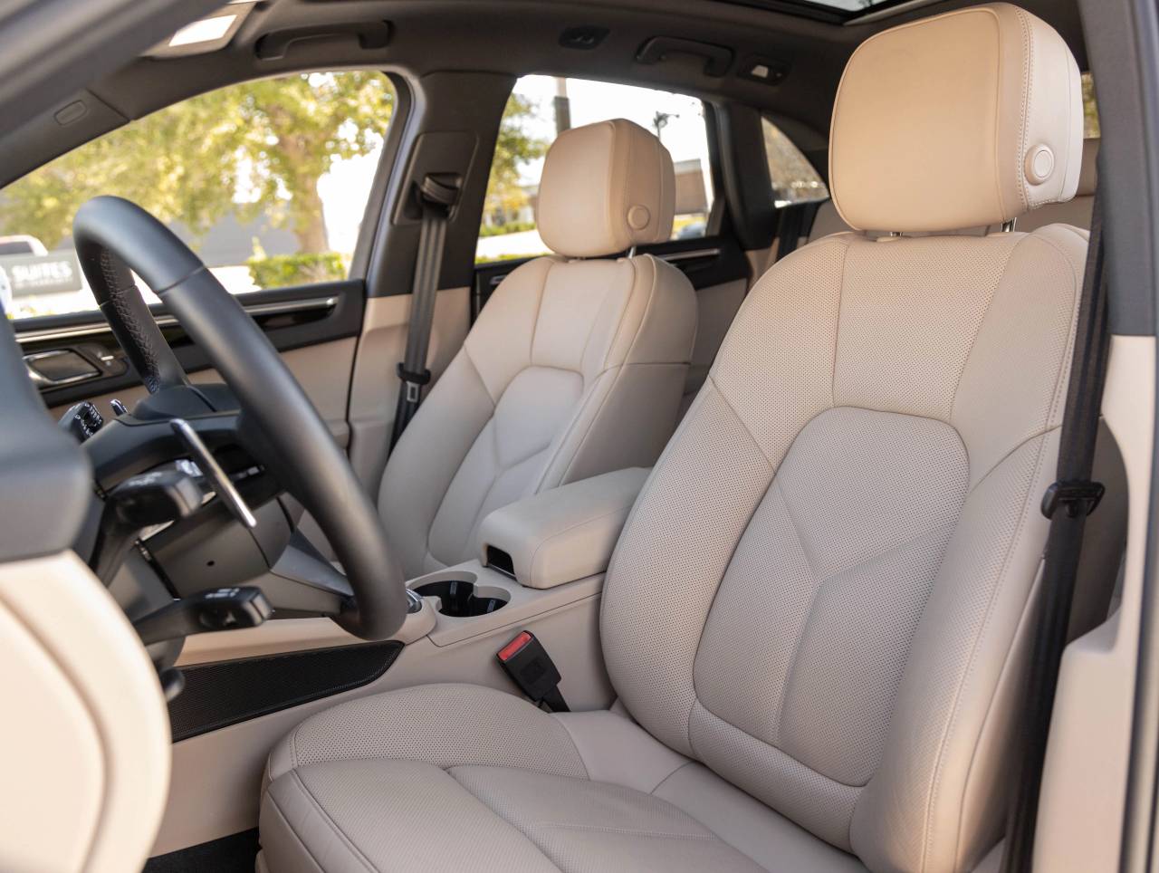 2025 Porsche Macan Macan