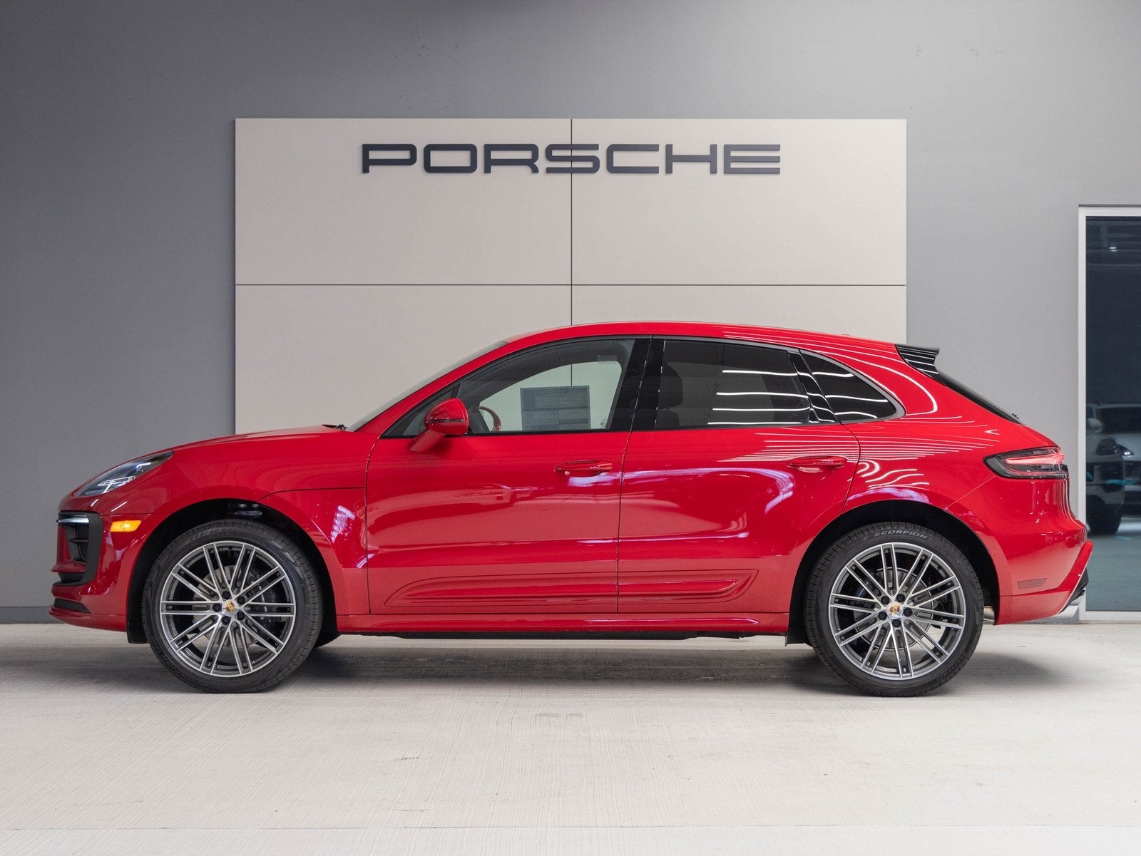 2025 Porsche Macan Macan