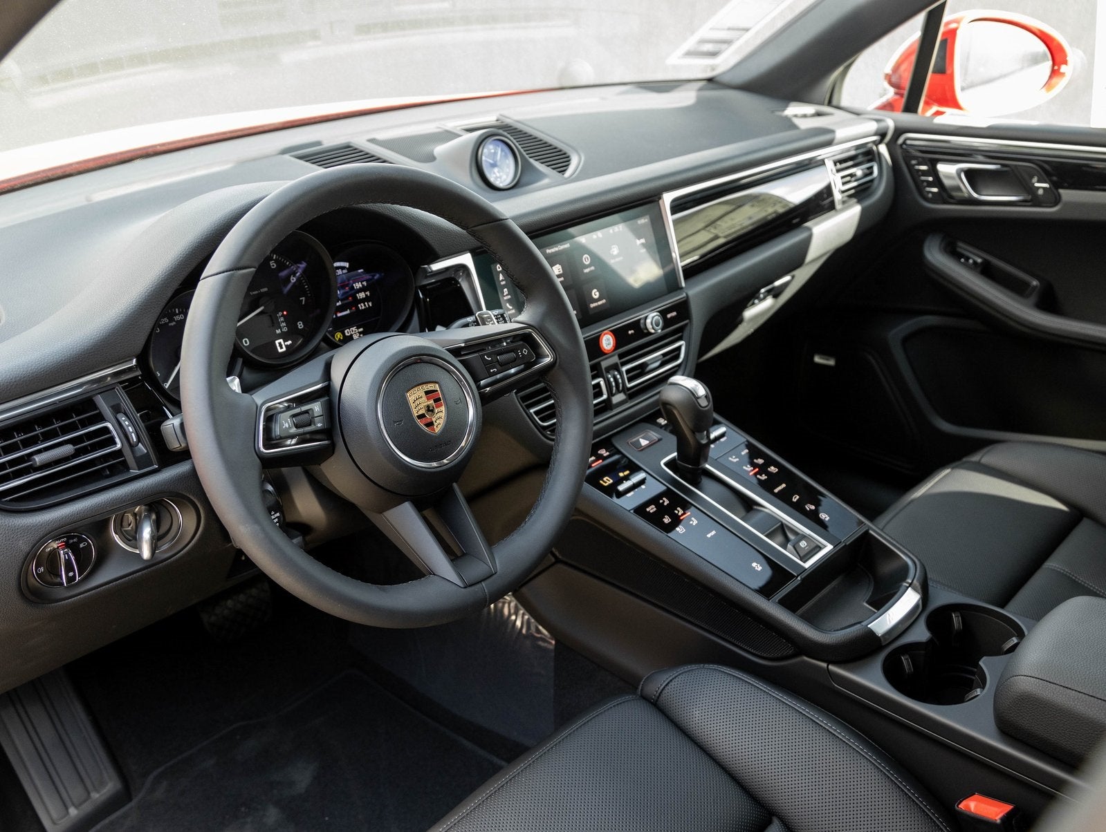 2025 Porsche Macan Macan