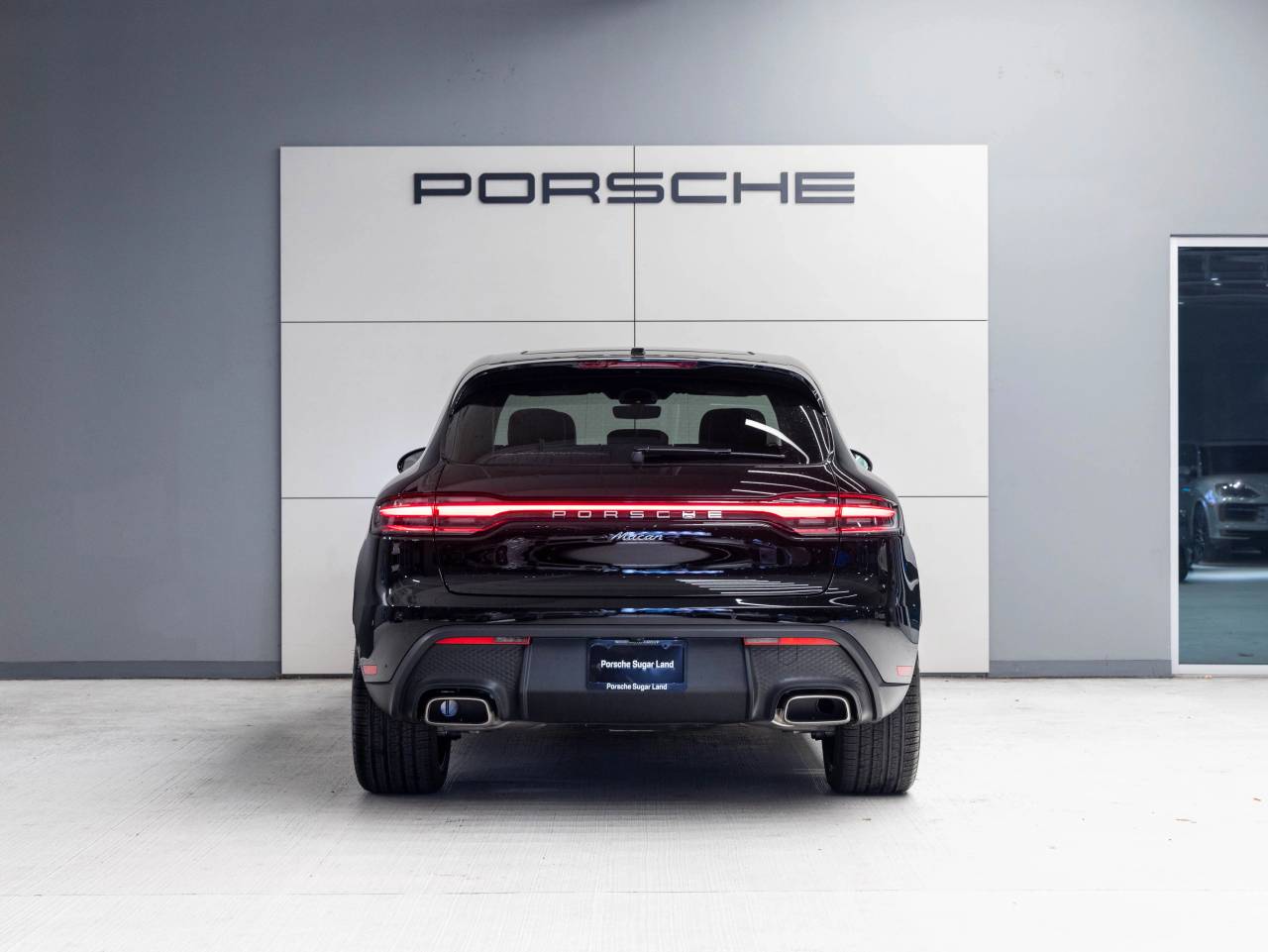 2026 Porsche Macan Macan