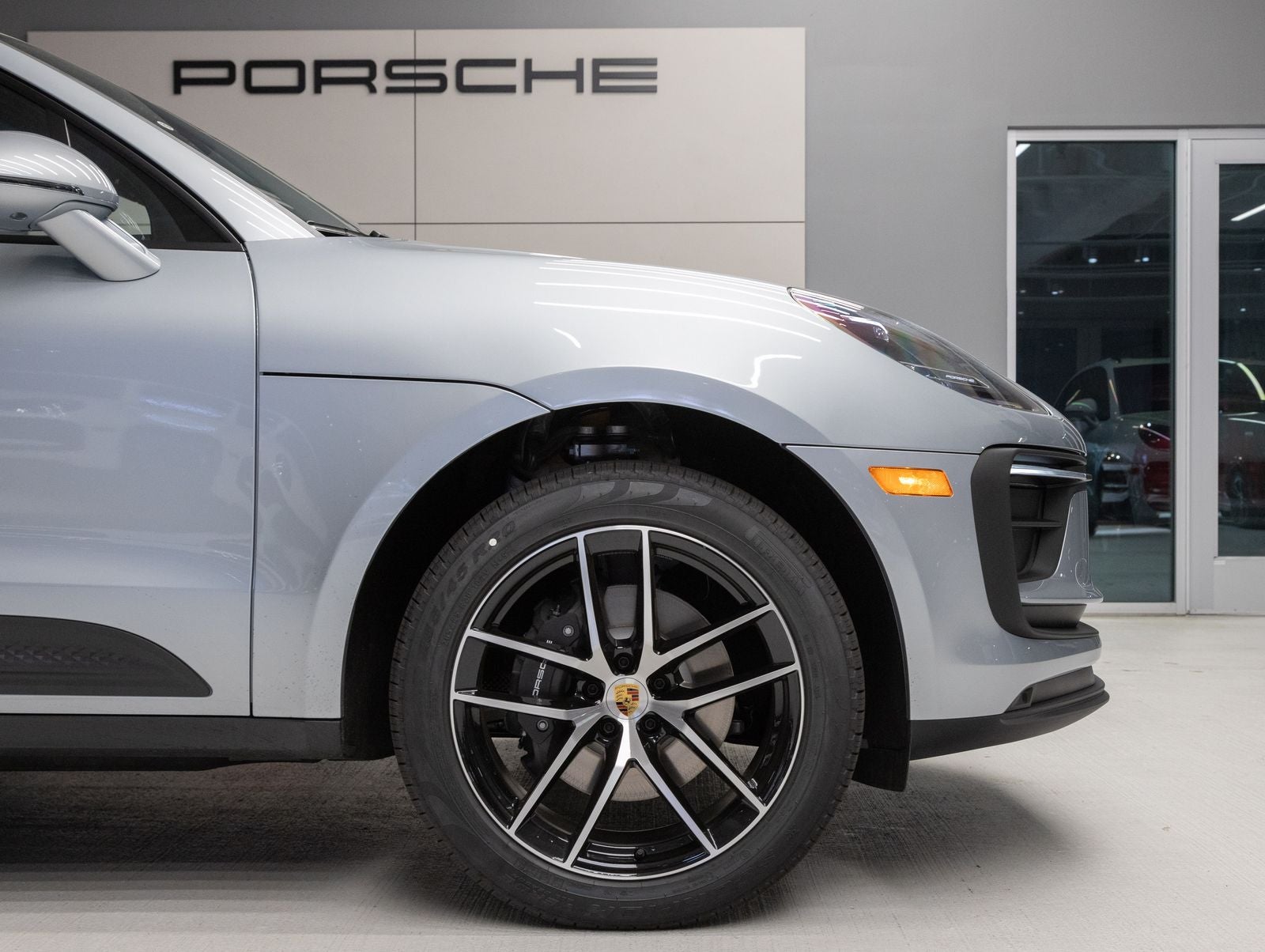 2026 Porsche Macan AWD