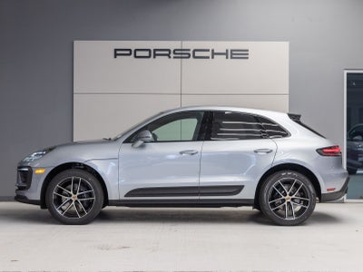 2026 Porsche Macan AWD