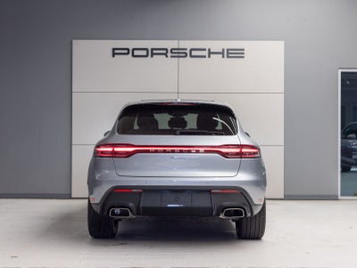 2026 Porsche Macan AWD