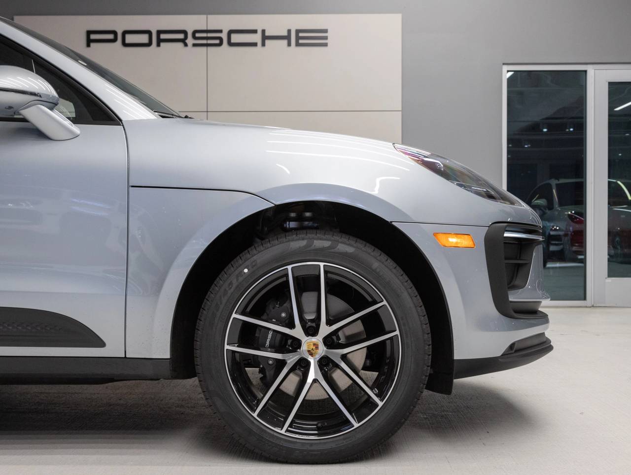 2026 Porsche Macan AWD