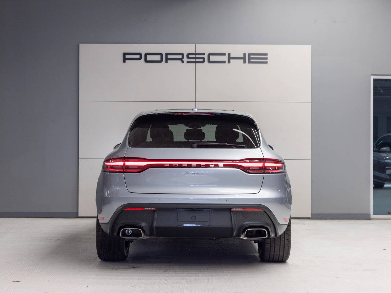 2026 Porsche Macan Macan