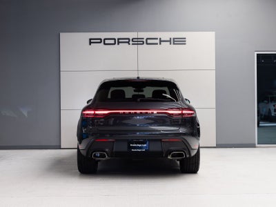 2026 Porsche Macan Macan