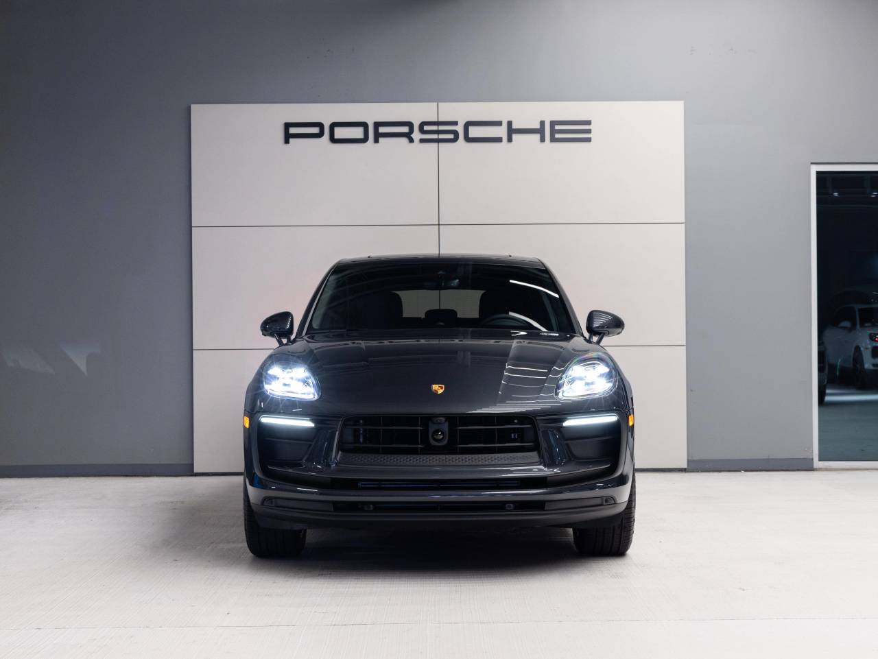 2026 Porsche Macan Macan
