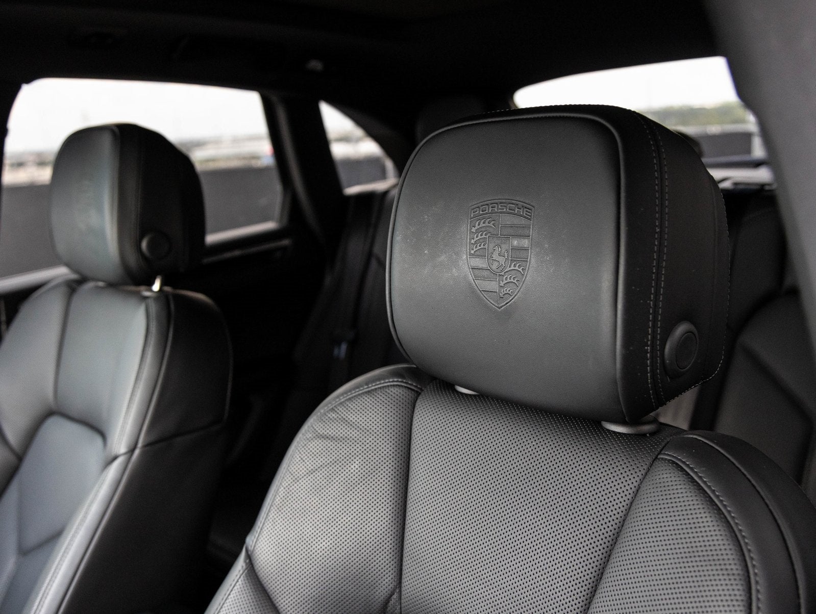 2025 Porsche Macan Macan