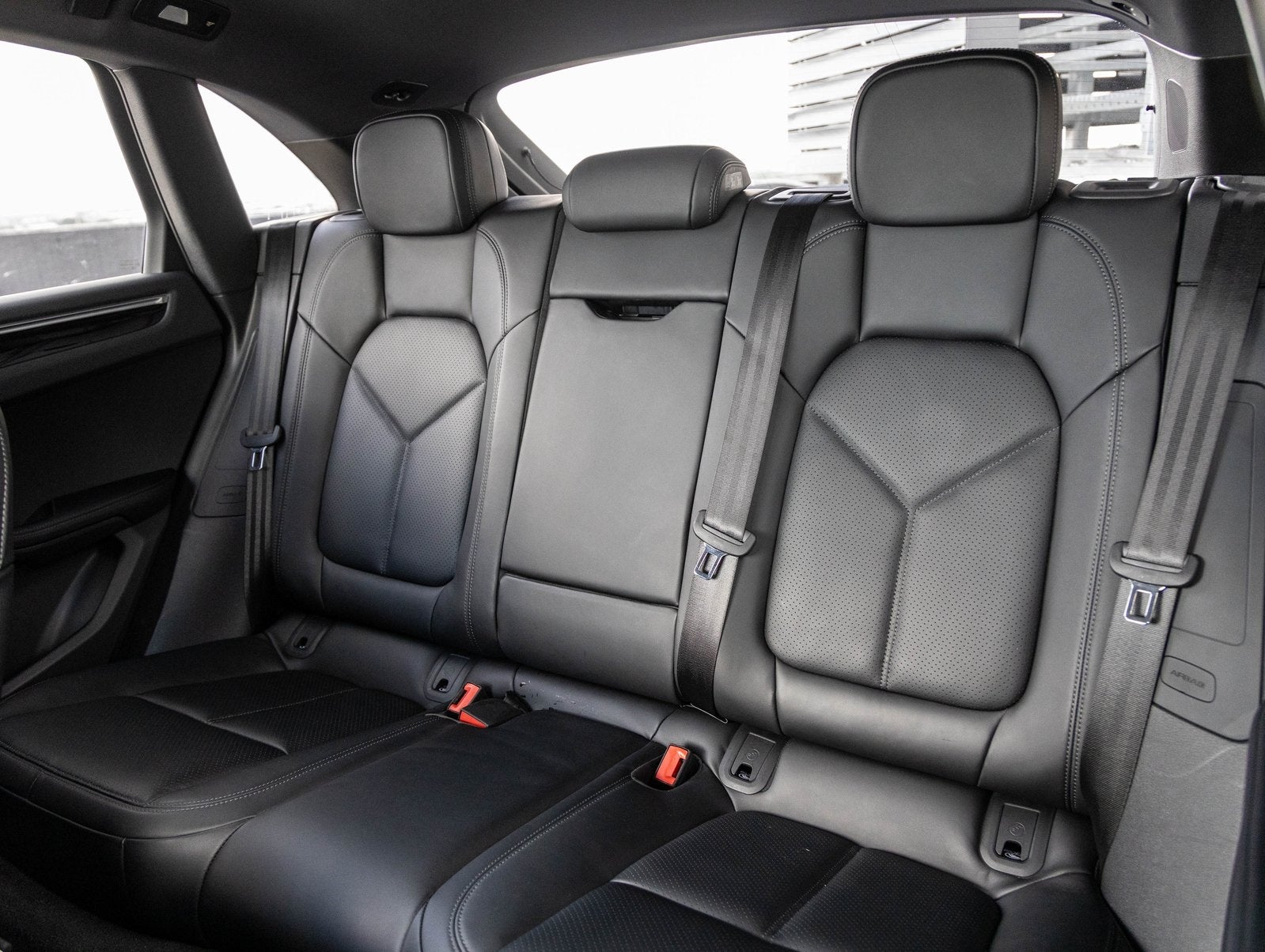 2025 Porsche Macan Macan