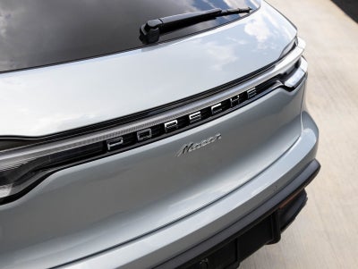 2025 Porsche Macan Macan