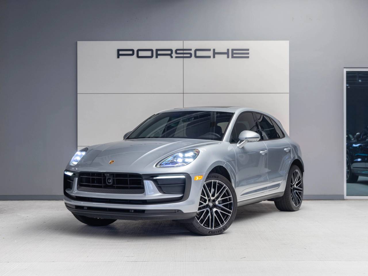 2025 Porsche Macan Macan