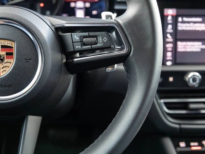 2025 Porsche Macan Macan