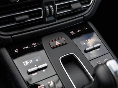 2025 Porsche Macan Macan