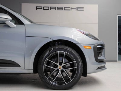 2026 Porsche Macan Macan