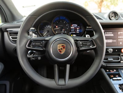 2026 Porsche Macan Macan