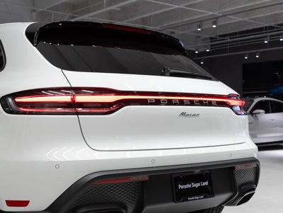 2026 Porsche Macan Macan