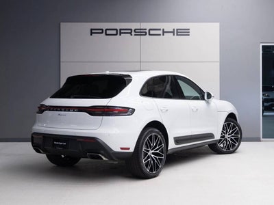 2026 Porsche Macan Macan
