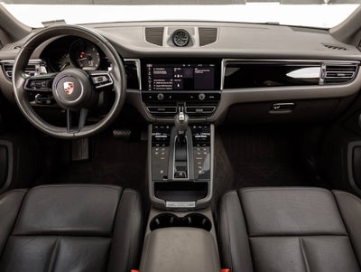 2023 Porsche Macan AWD