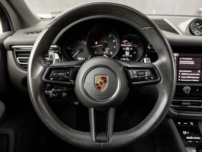 2023 Porsche Macan AWD
