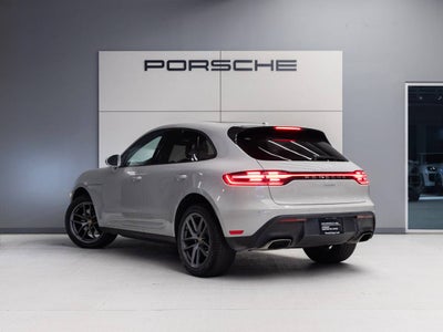 2023 Porsche Macan AWD