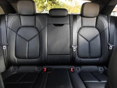2024 Porsche Macan Macan