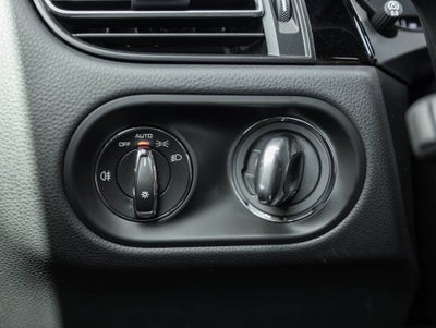 2025 Porsche Macan Macan T