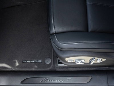2025 Porsche Macan Macan T