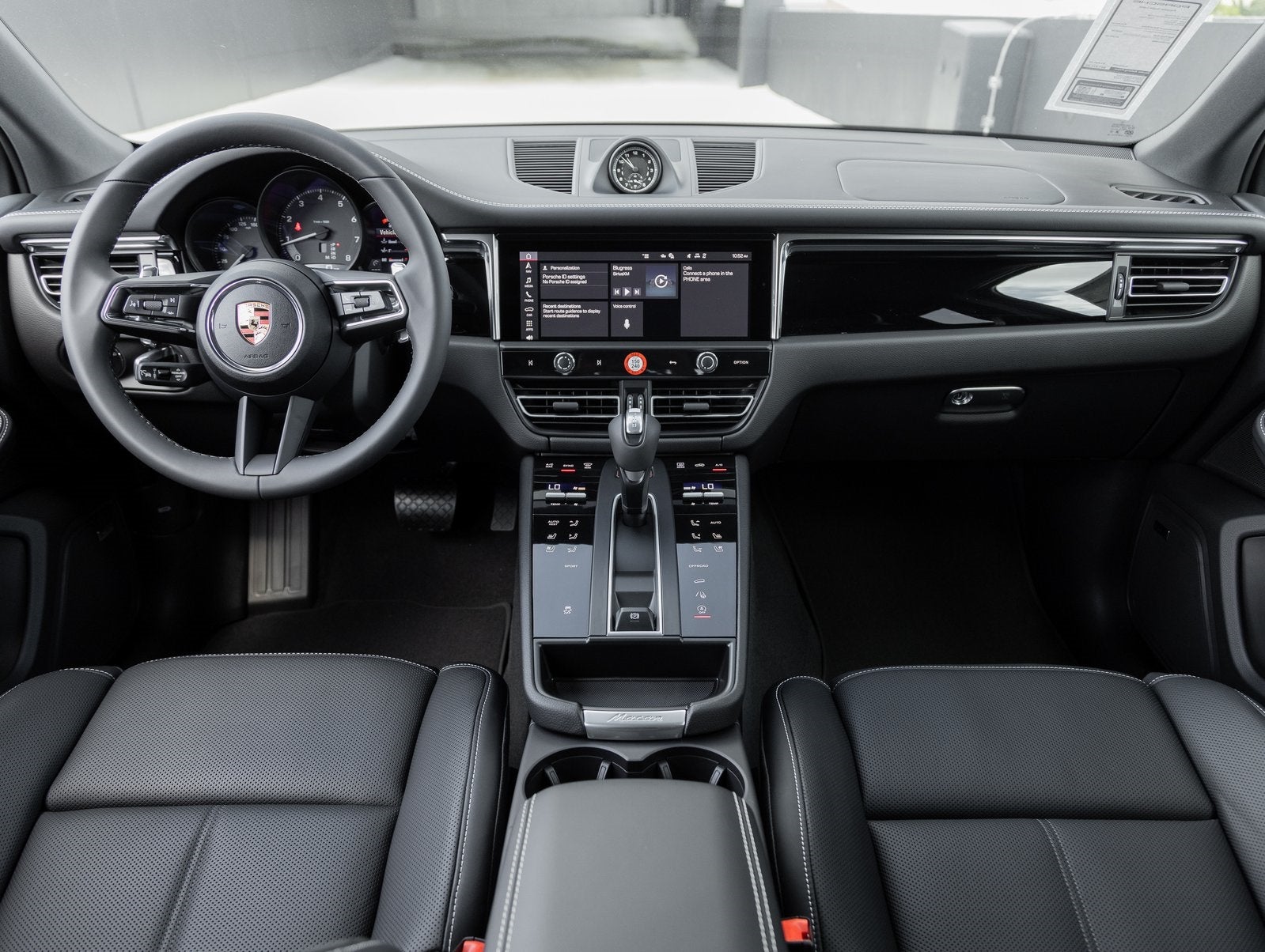 2025 Porsche Macan Macan